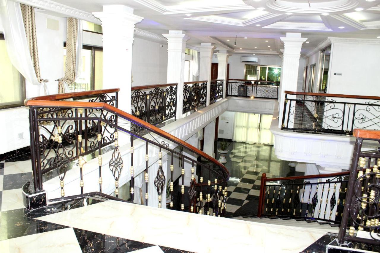 Residence Palais Du Stade Cotonou Exterior foto